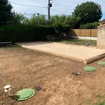 Bord De Piscine, Jacuzzi * Ιέρ